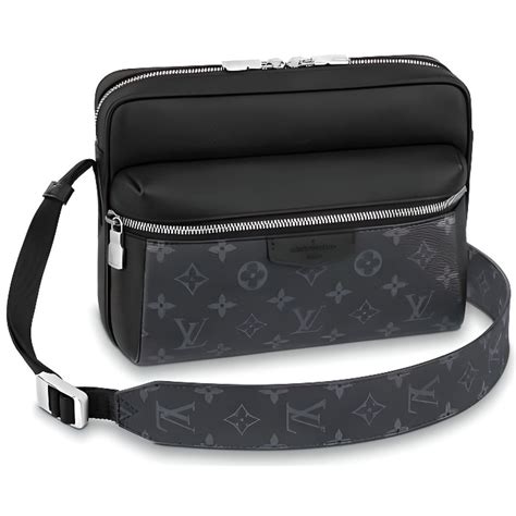 sacoche louis vuitton pas cher homme|sac louis vuitton soldes.